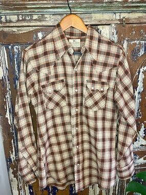 VTG Western Dee Cee Brand long-sleeve plaid pearl snap shirt 35 15.5 Neck